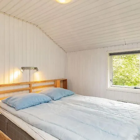 5 Person In Lb K Holiday home *