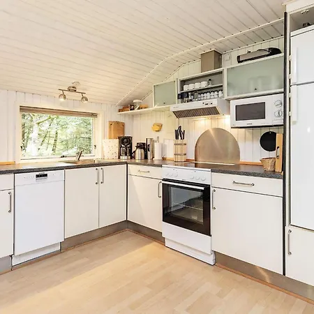 5 Person In Albaek-by Traum Semesterbostad *